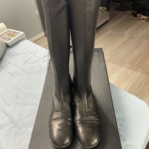 Authentic Chanel Pull On Stretch Leather Boots 40